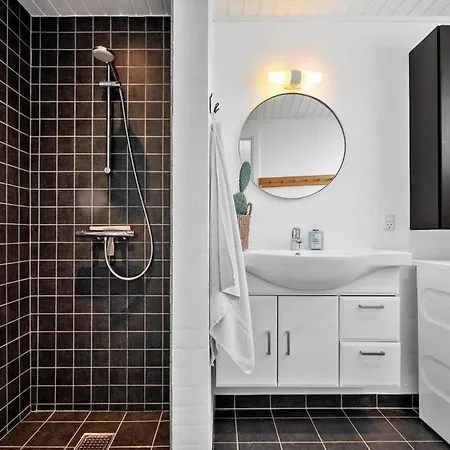 4447-hvide-sande-granvej-7 בית נופש